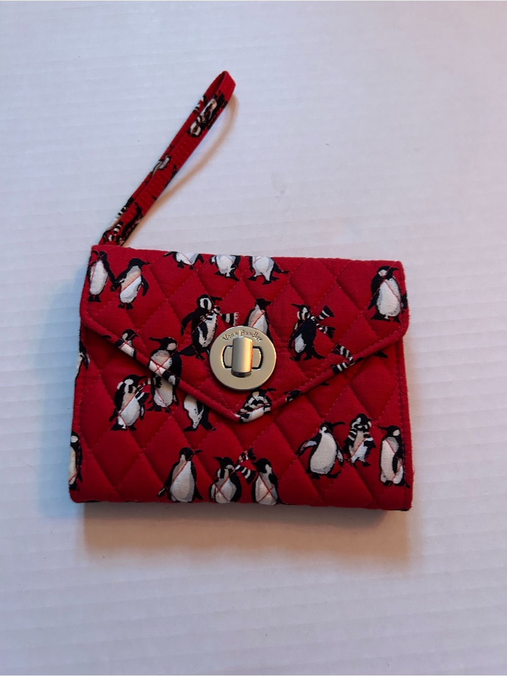 Vera Bradley Turnlock and Zip Playful Penguins Wristlet Wallet